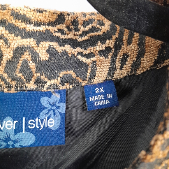 Susan Graver 2xl Jacket Paisley Print- NeverWorn- FULL LENGTH  - REGULAR FIT - Picture 2 of 6